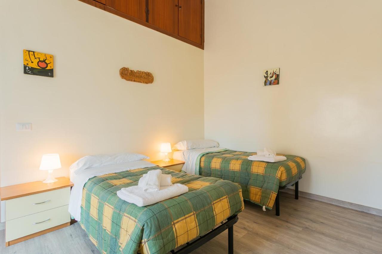 Torre Lama Apartments By Wonderful Italy Бари Екстериор снимка