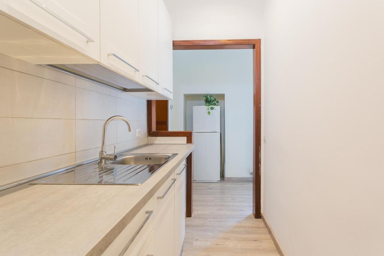 Torre Lama Apartments By Wonderful Italy Бари Екстериор снимка