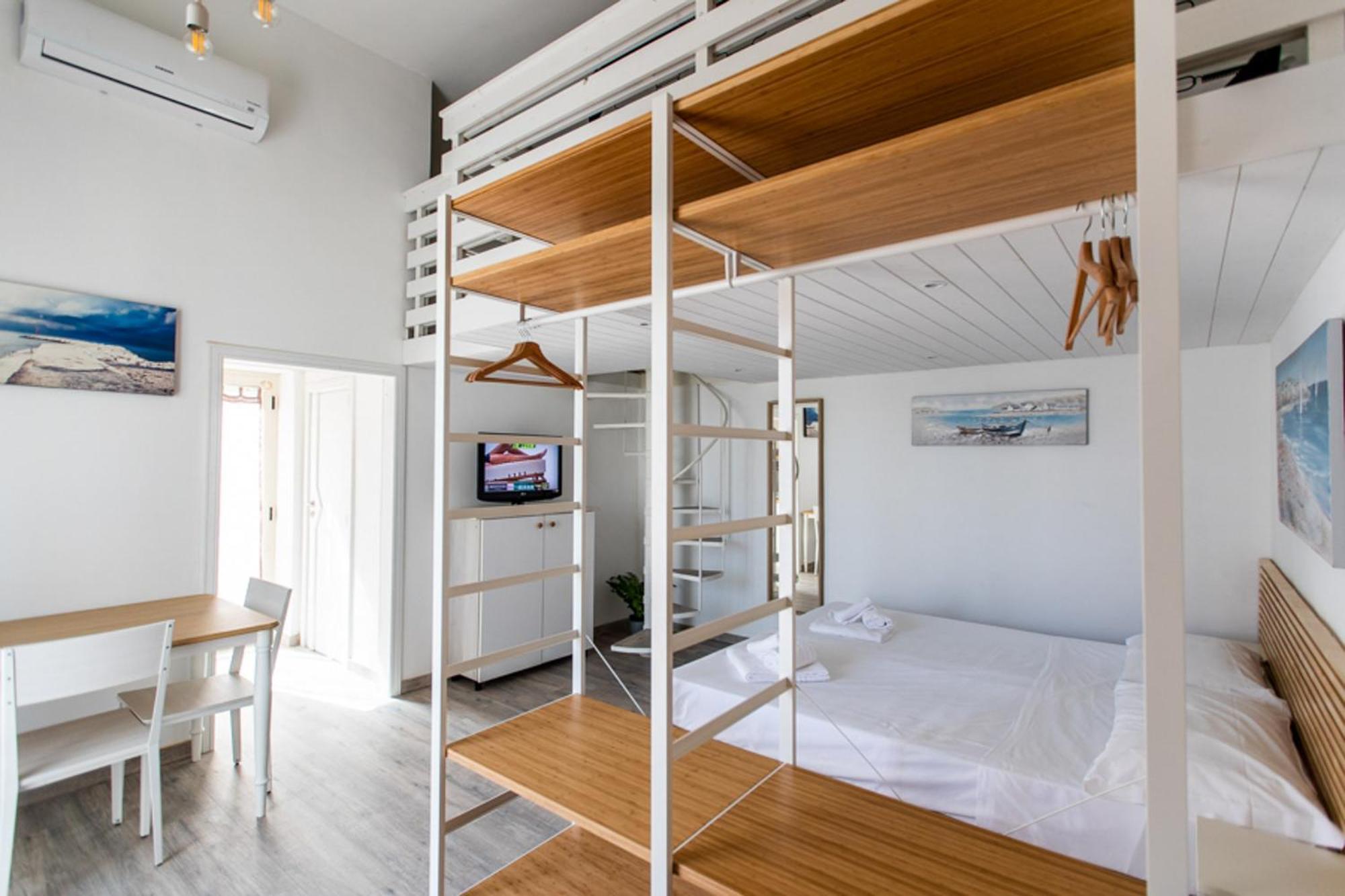Torre Lama Apartments By Wonderful Italy Бари Екстериор снимка