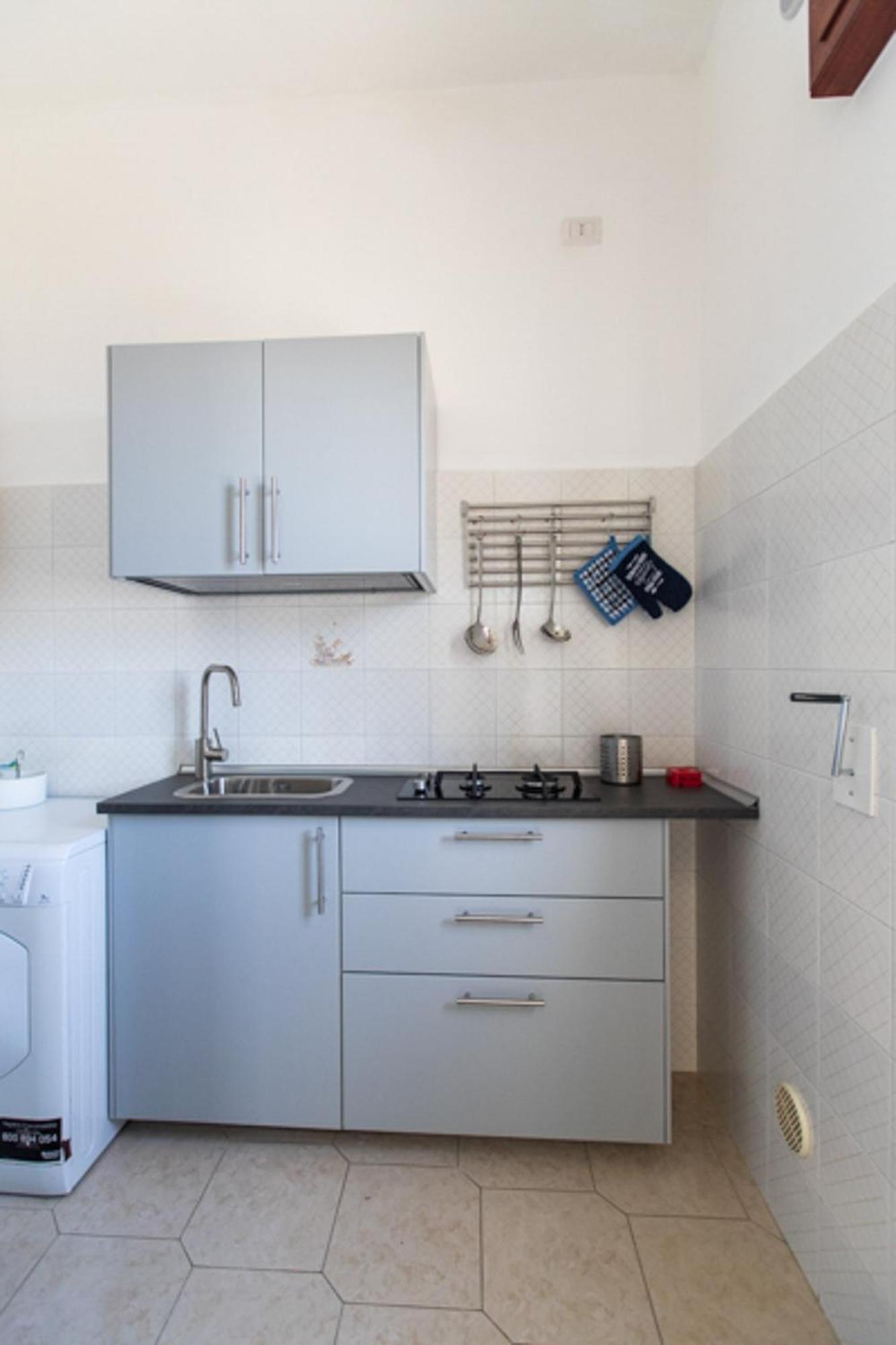 Torre Lama Apartments By Wonderful Italy Бари Екстериор снимка